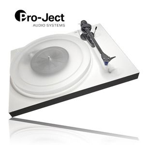 Pro-ject Debut Carbon + Ortofon 2m Blue + Acryl-It Platter + DJPRE II Amp